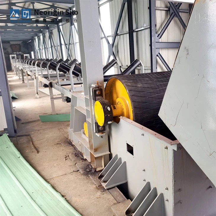 矿用带式输送机