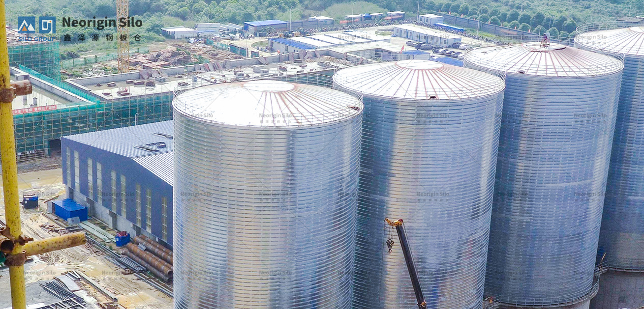 螺旋式载氟氧化铝钢板仓_1