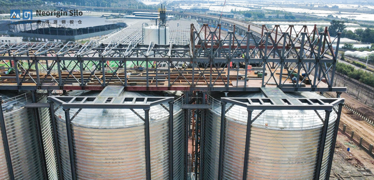 螺旋式载氟氧化铝钢板仓_1